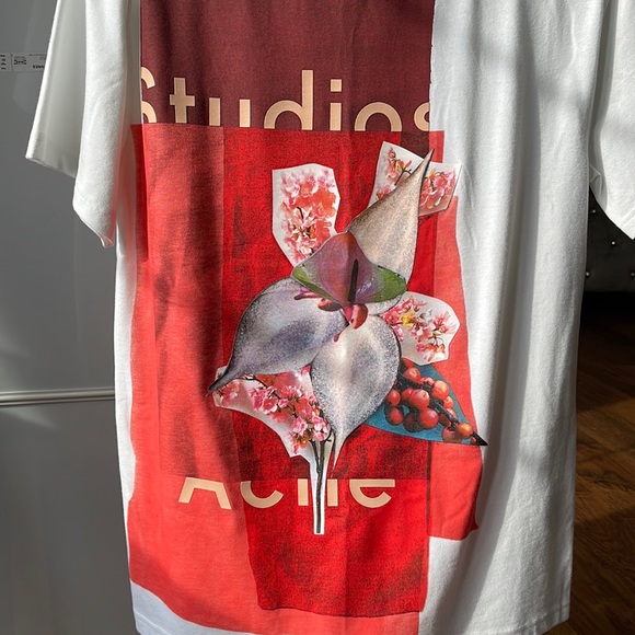 ACNE STUDIOS
Flower print t-shirt in white - Picture 3 of 8